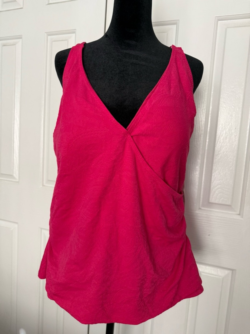 Tropical Escape Pink Tankini Top Plus Size 20 Crisscross Back NWT